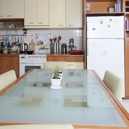 Retreat And Calming Space Next To The Sea Kalamata